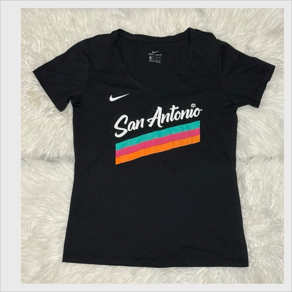 🏀 Nike Dri-FIT San Antonio Spurs City Edition Tee Size XS - Picture 1 of 6